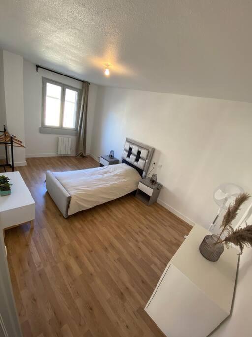 Appartement T2 Centre Ville 多勒 外观 照片